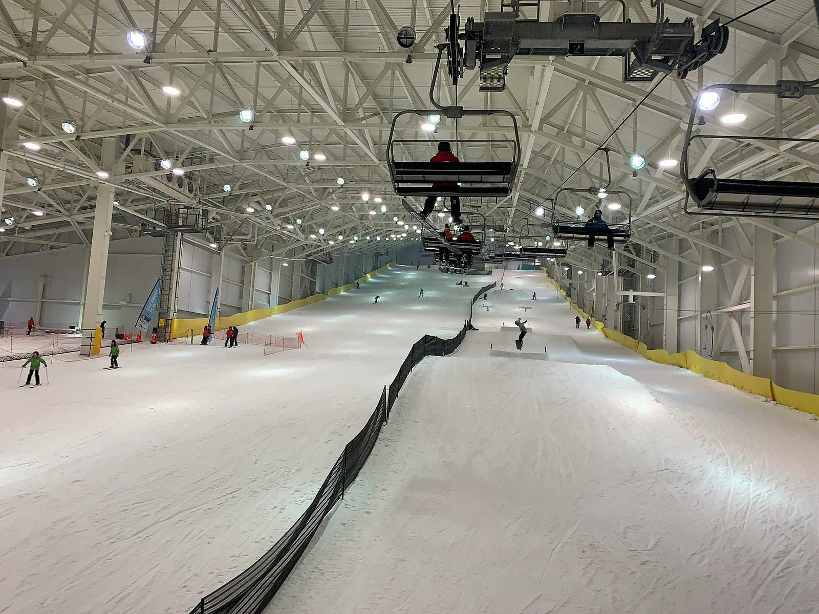 The Dystopian Experience of Skiing in New Jersey's New American Dream Mall