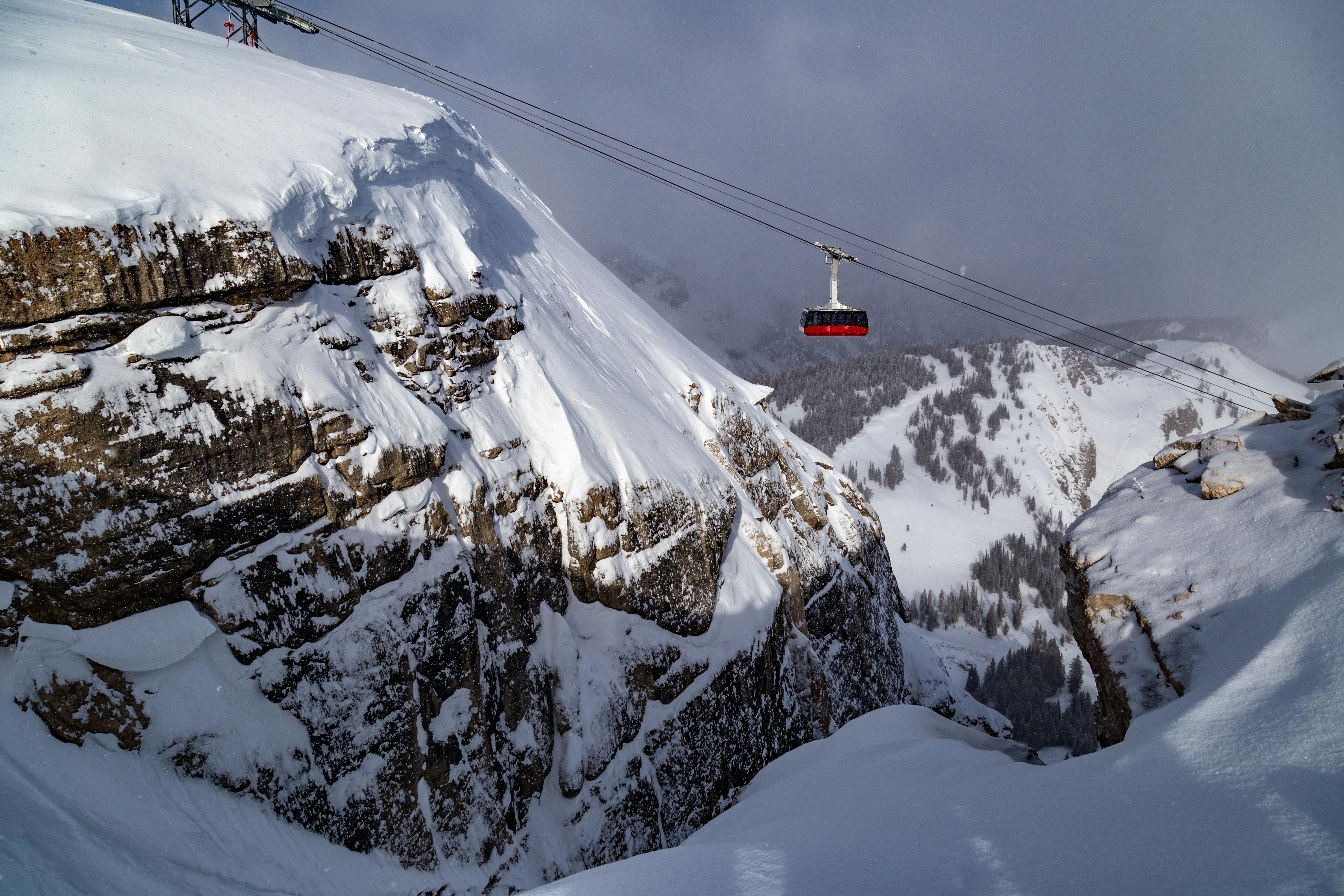 The Best Après-Ski Spots in Colorado