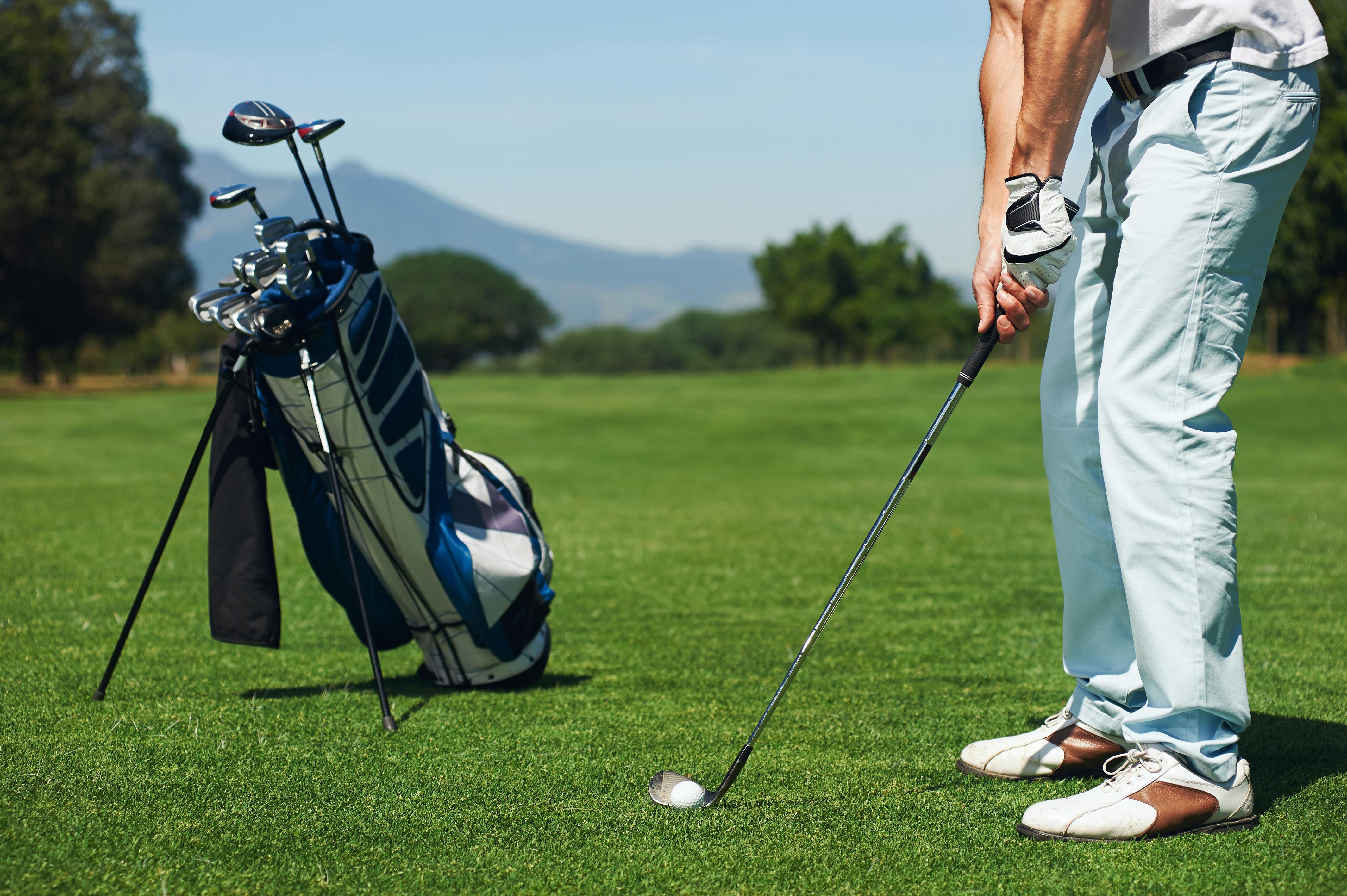 Stand Bags vs Cart Bags: The Difference