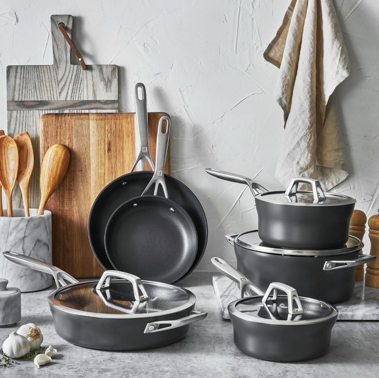 The Best Hard Anodized Cookware for Your Kitchen - Bob Vila