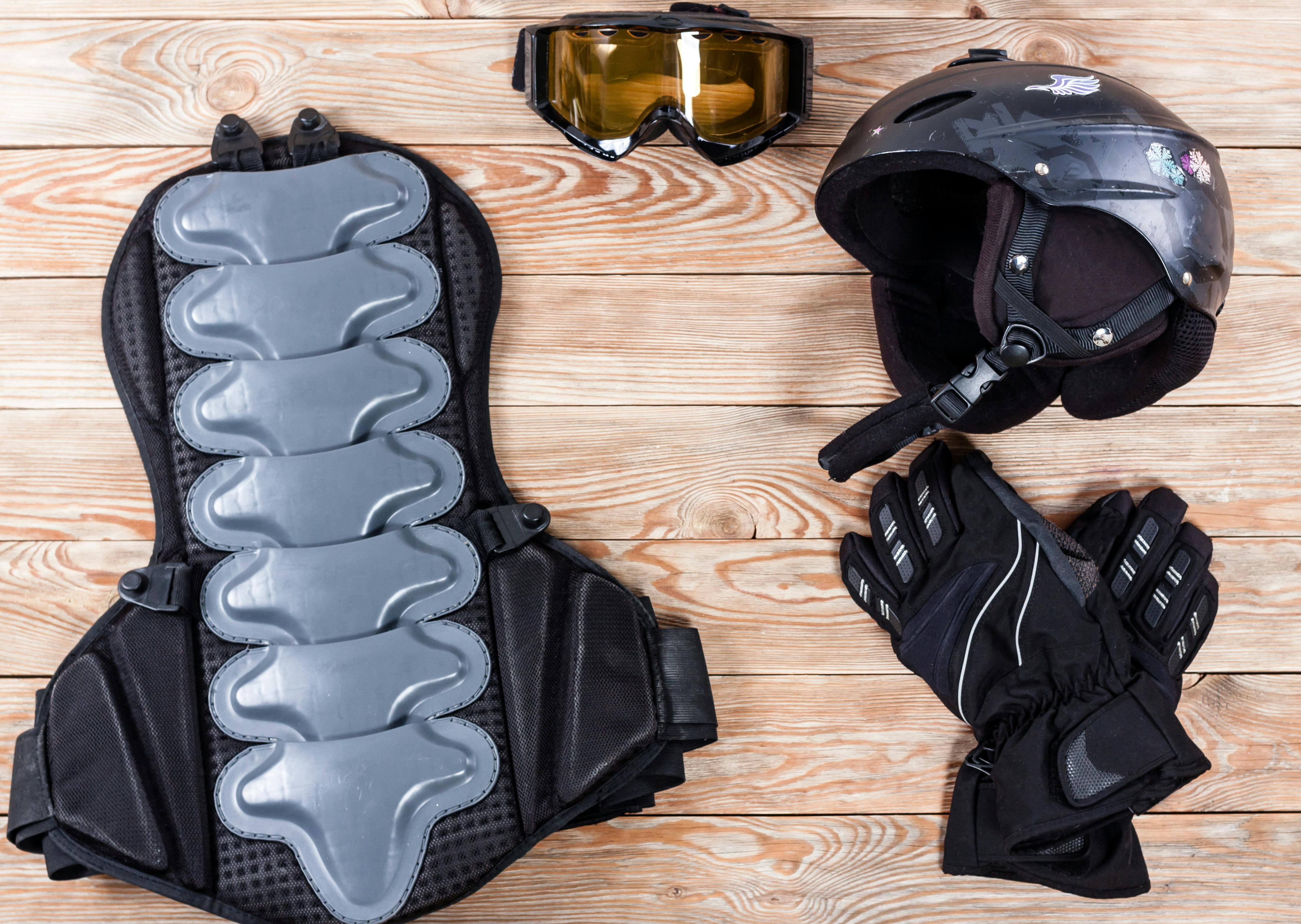 Protective gear for skiing