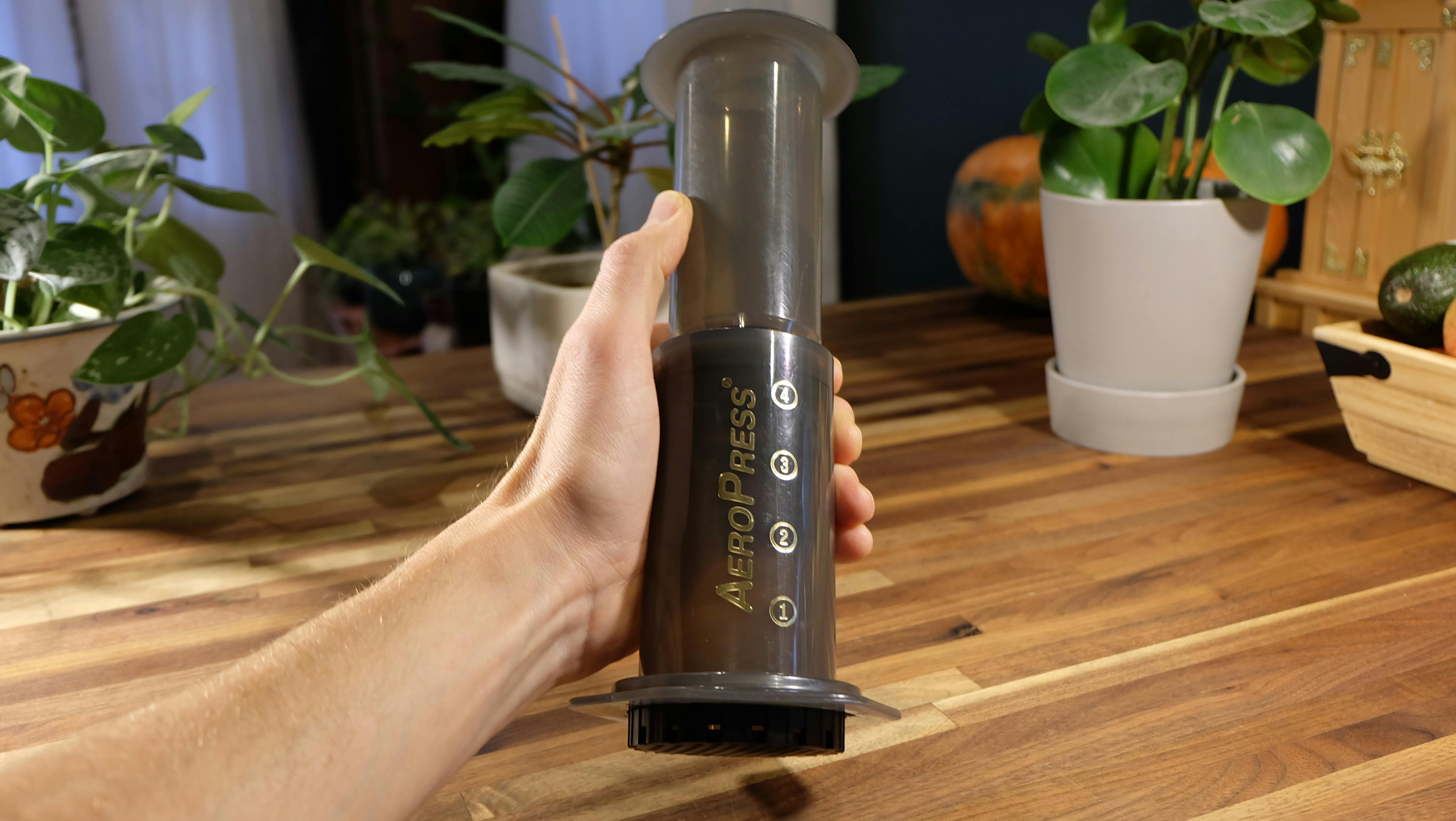 AeroPress Coffee Maker - Review Report and Tutorial