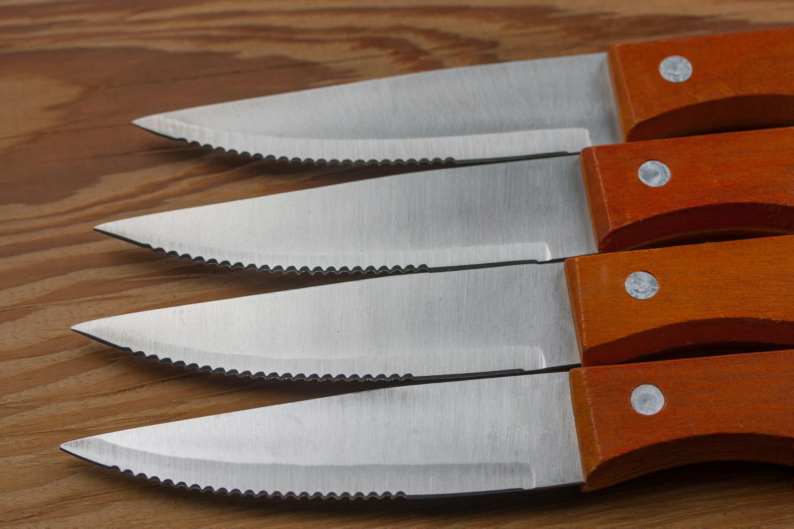 Steak Knives Set Of 12,4.5 Inch Non Serrated Damascus Steak Knife  Set,Forged German Steel Full Tang Handle Straight Edge Dinner  Knives,Razor-Sharp