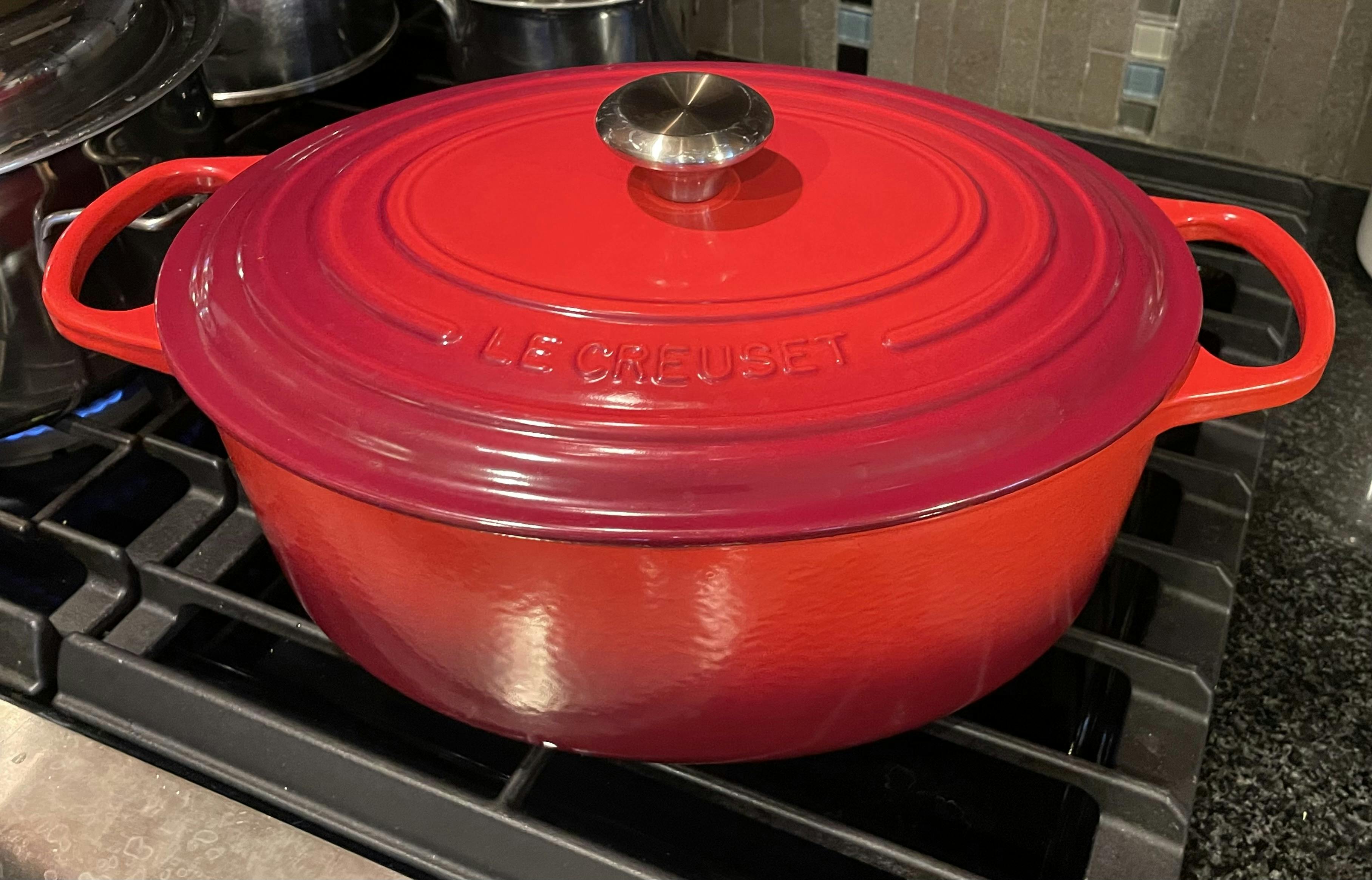 Enameled Cast Iron Covered Stock Pot with Dual Handle 3.5 QT Edging Casting