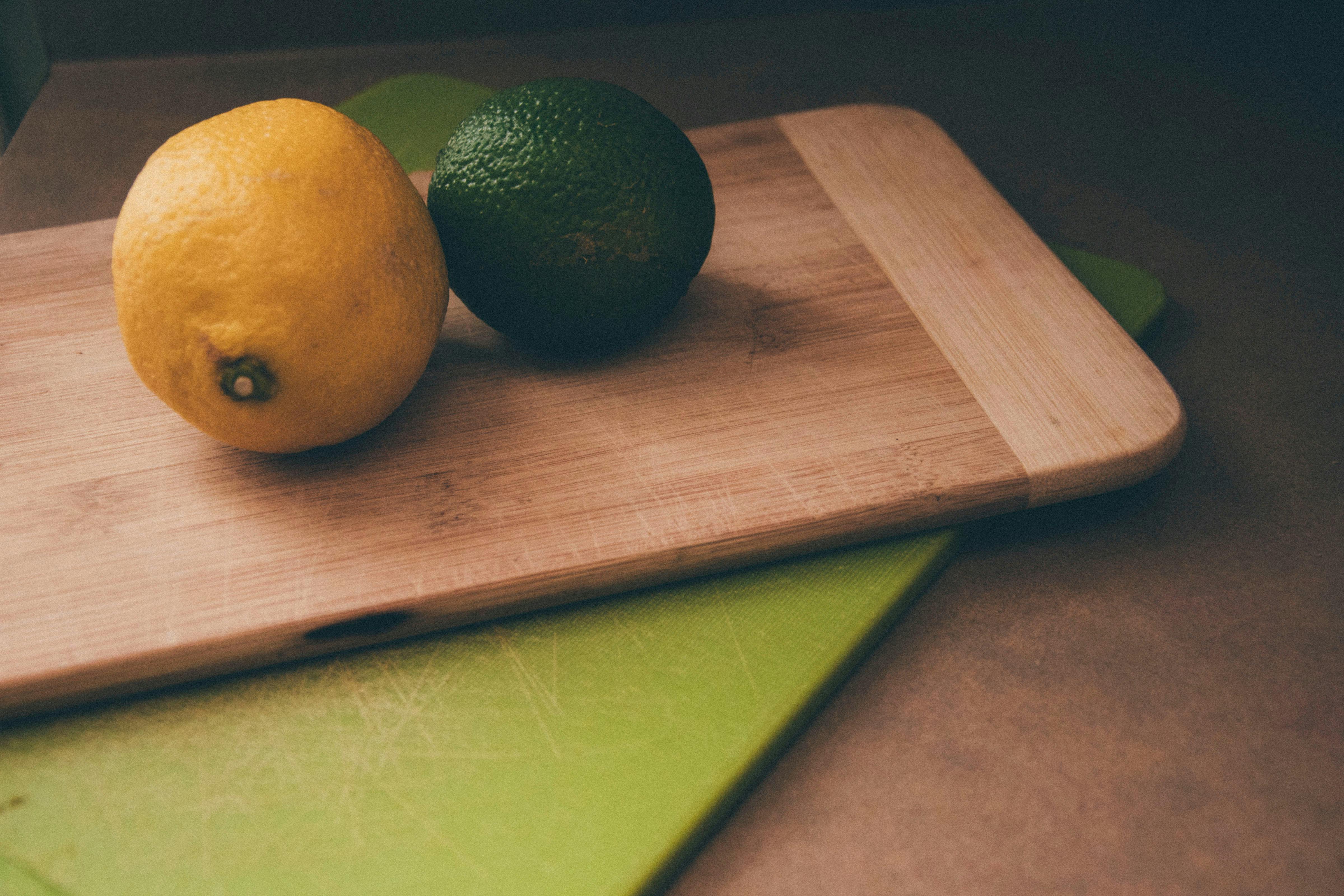 Best Meat Cutting Board: Material and Design Features to Look For