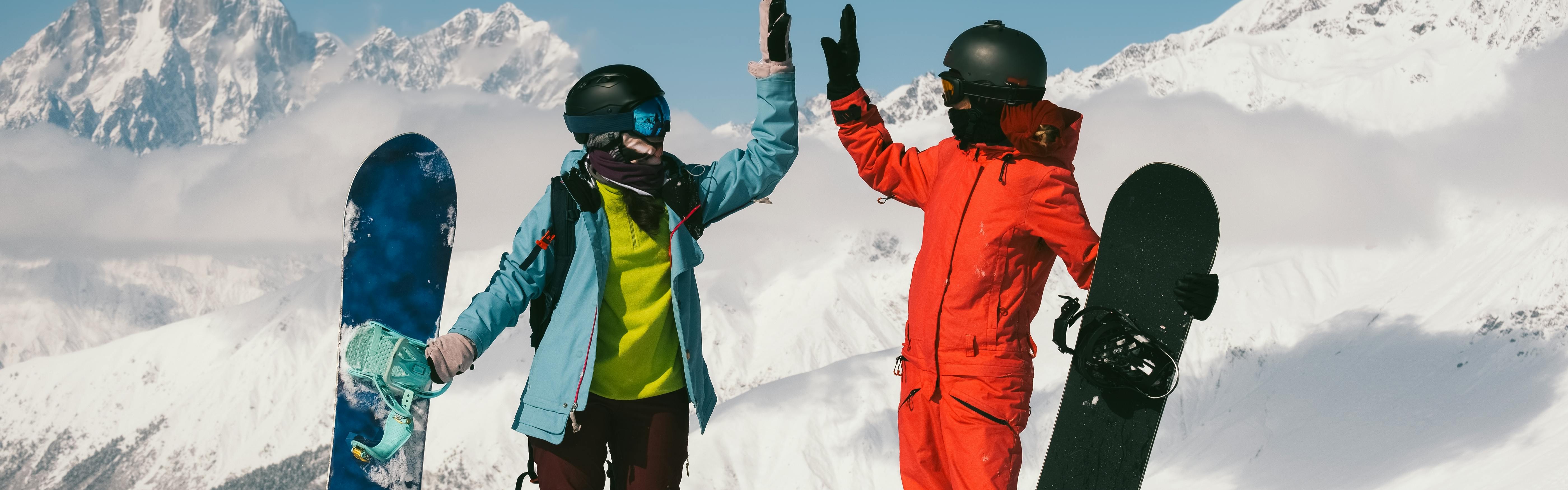 The Most Recommended Snowboard Gear for the 2024 Season