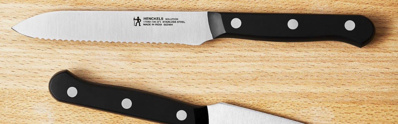 ESN Steak Knife Set of 6, Premium Smooth Serrated Dinner Knives, Brand New
