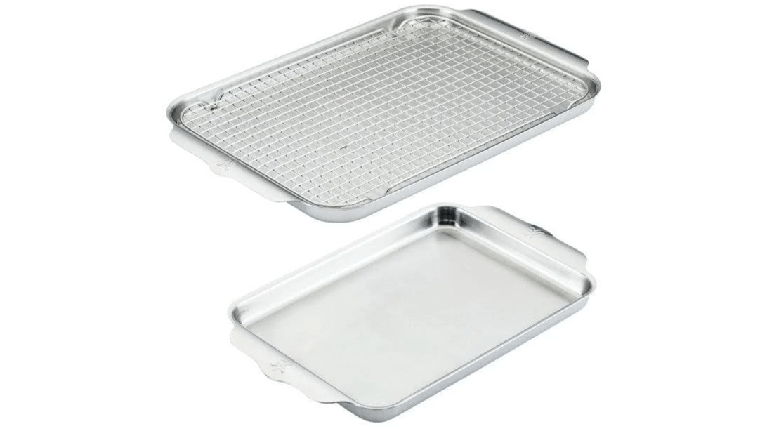 5 Different Kinds Of Cake Pans + What They're For