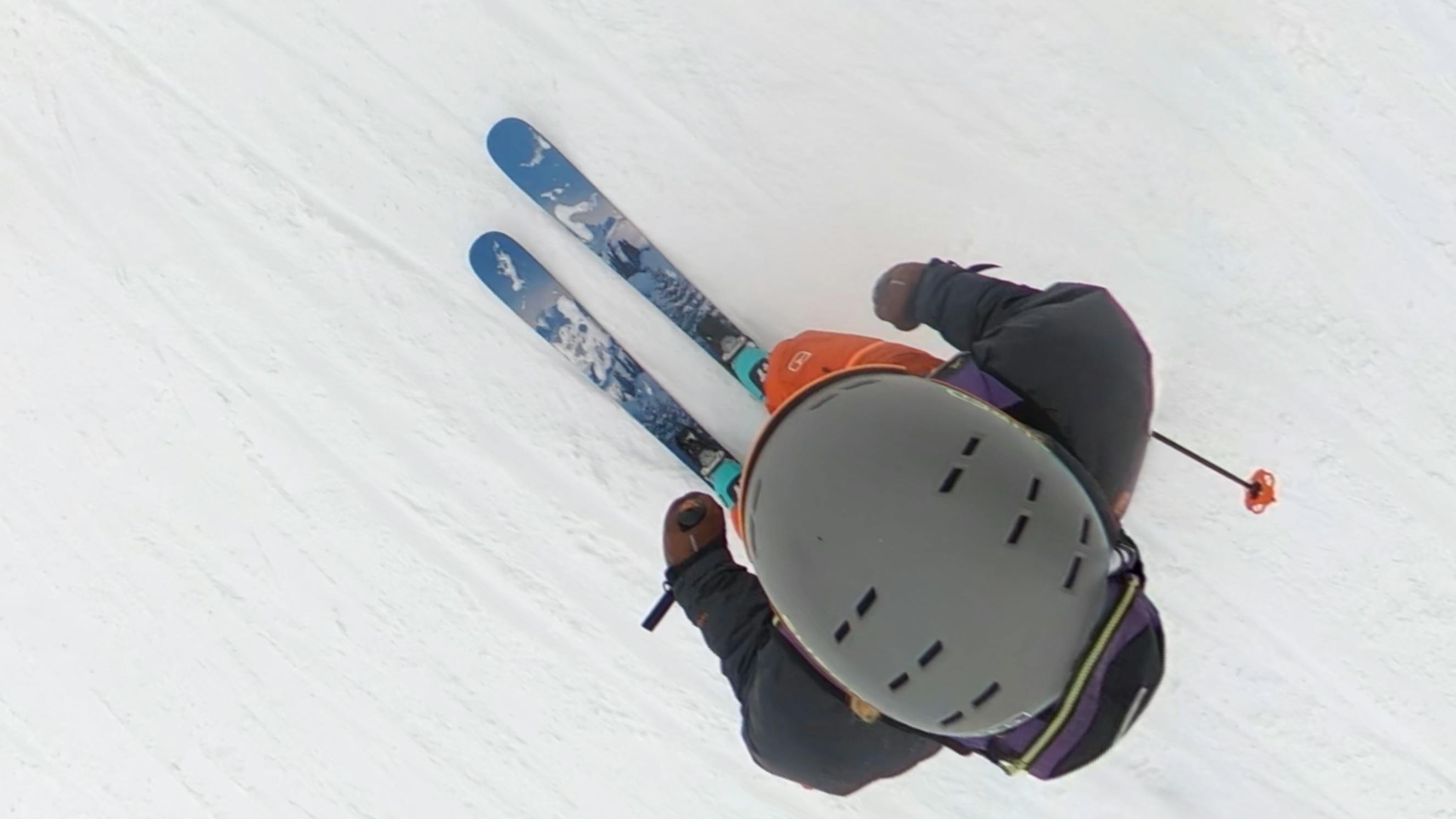 Top down view of a skier on the  Nordica Santa Ana 93. 