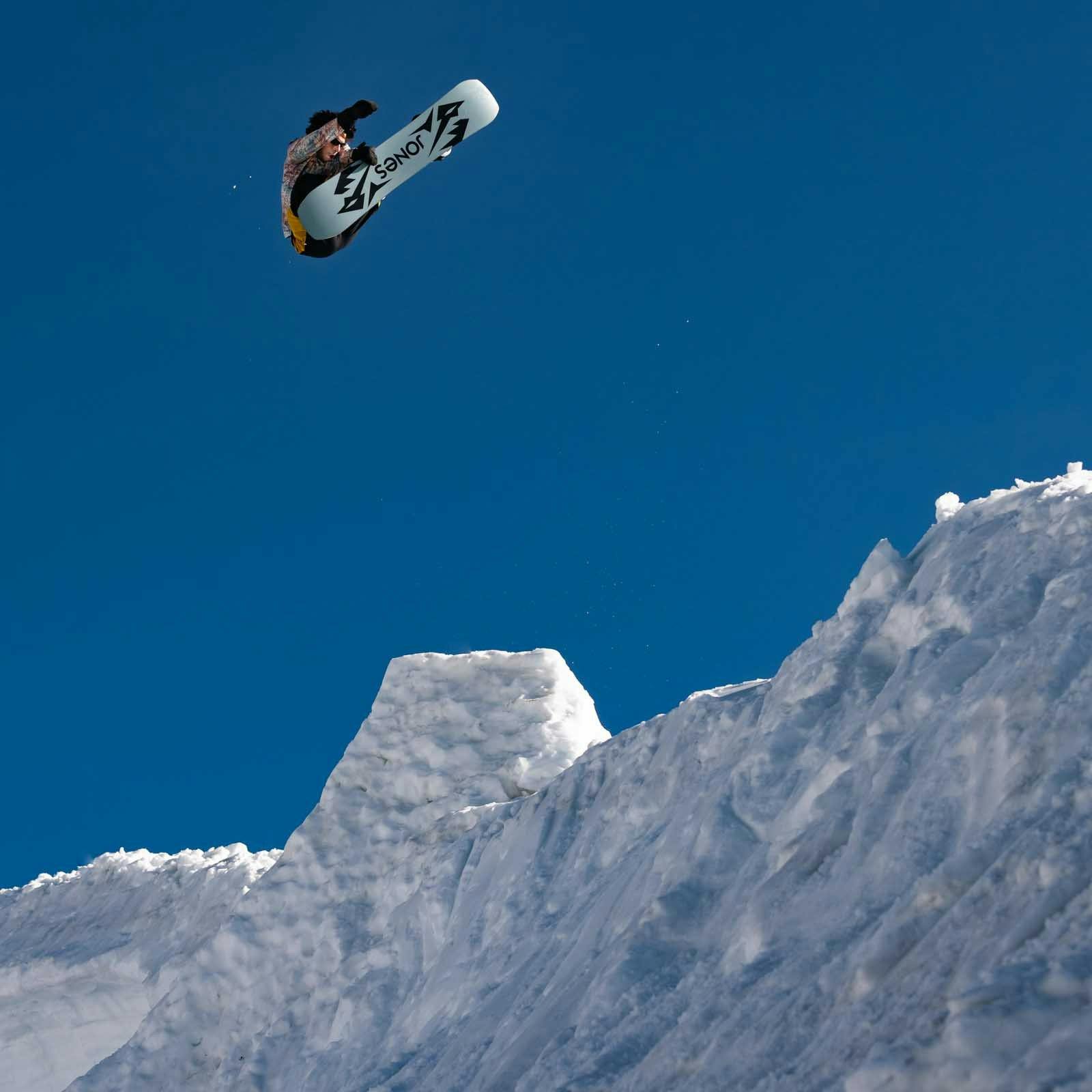 Jones Mountain Twin Snowboard · 2024 | Curated.com