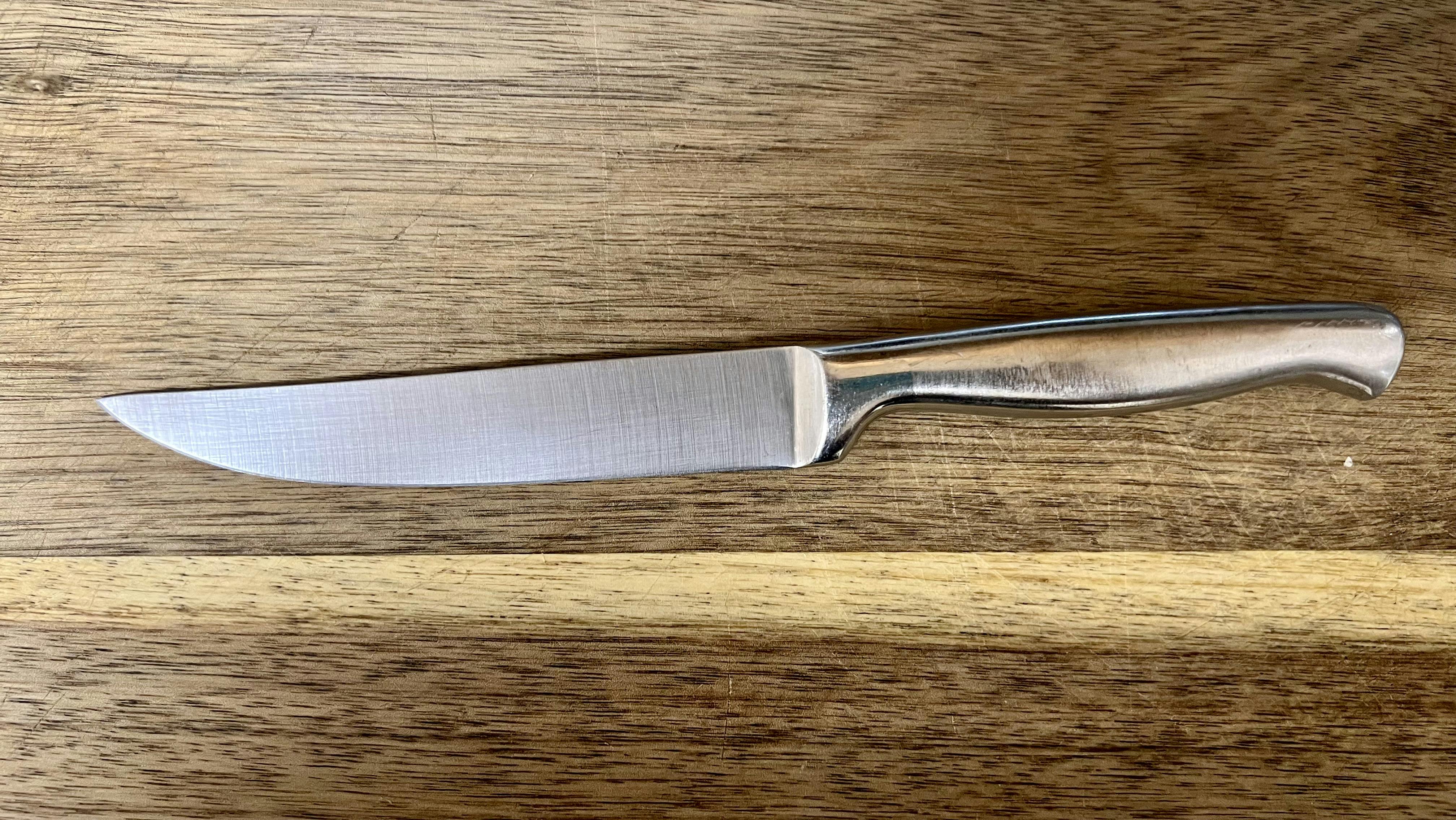 Steak Knives Set, Serrated Sharp Blade, Hammered Pattern Hollow