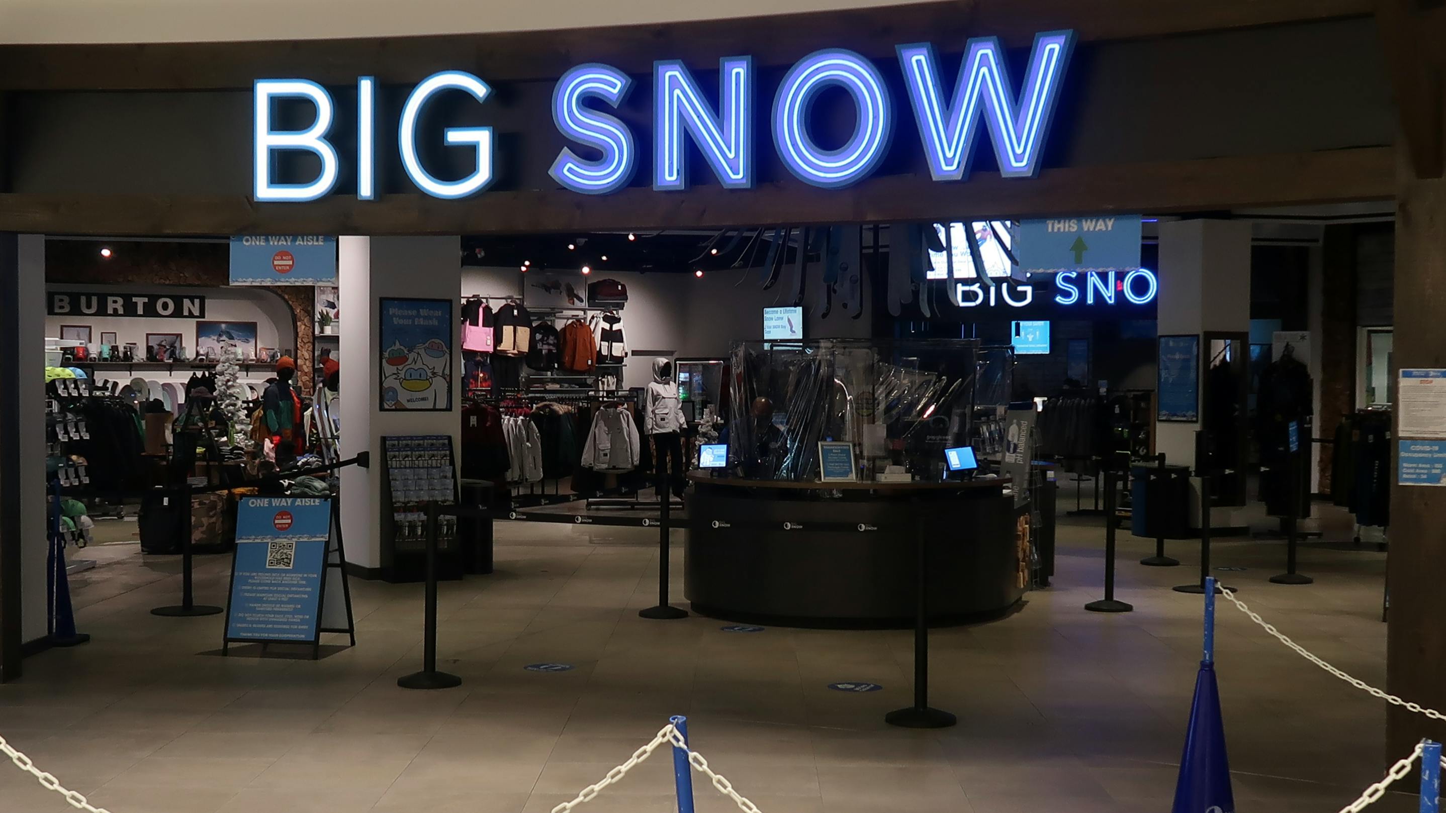 Indoor View of the entrance of Big Snow American Dream. 